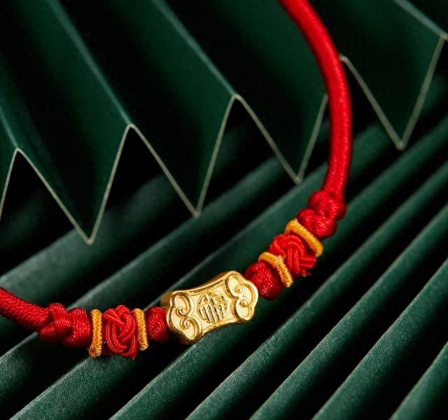 金店柜台纹丝不动_金价跌破两千_伦敦金开户条件