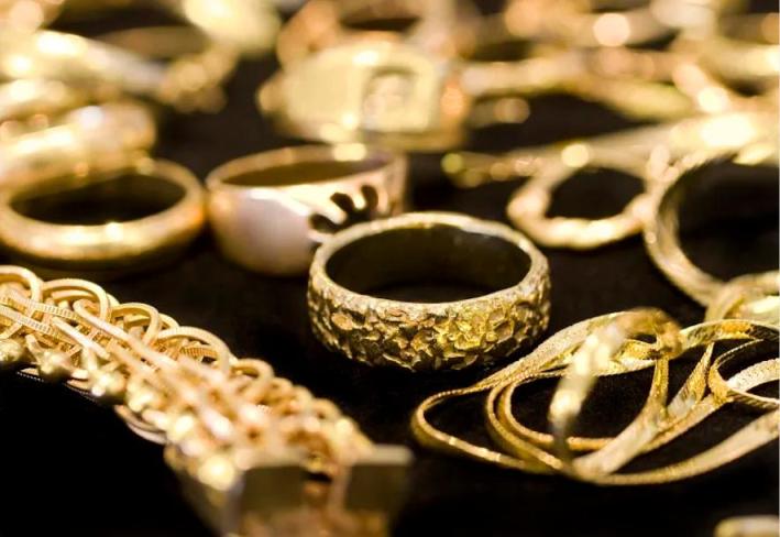 黄金珠宝行业警示函_深圳水贝黄金对赌_贵金属投资公司